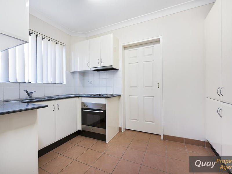 2 / 15 Hart Street, Warwick Farm