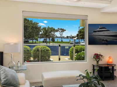 2 / 82-86 River Esplanade, Mooloolaba