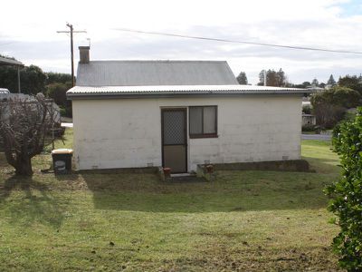 19 Attiwill street, Beachport