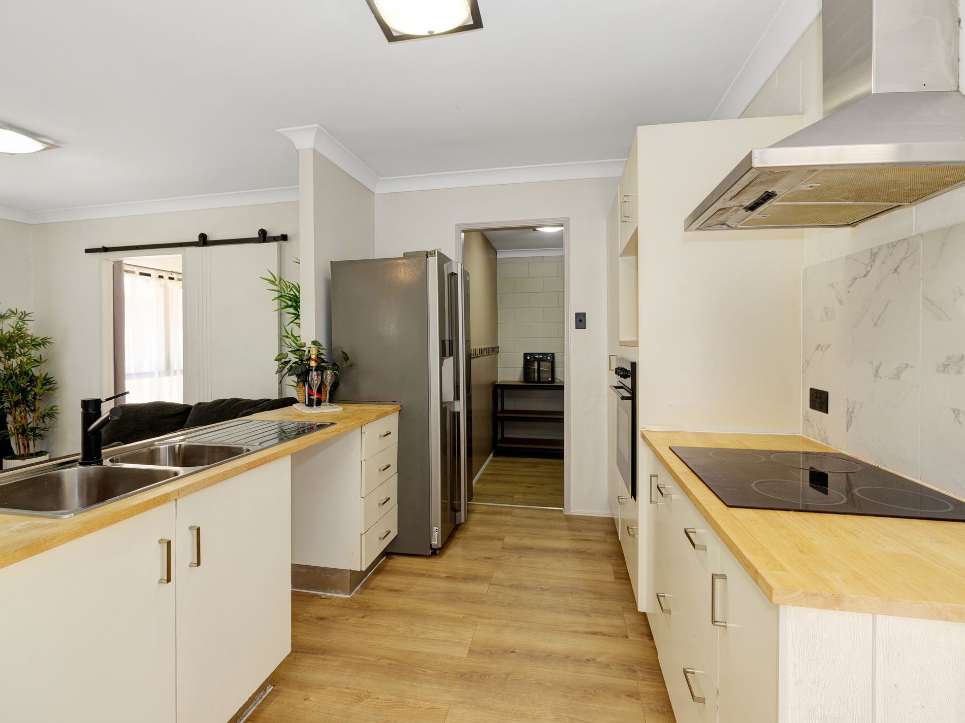 18 Octagonal Crescent, Kelso