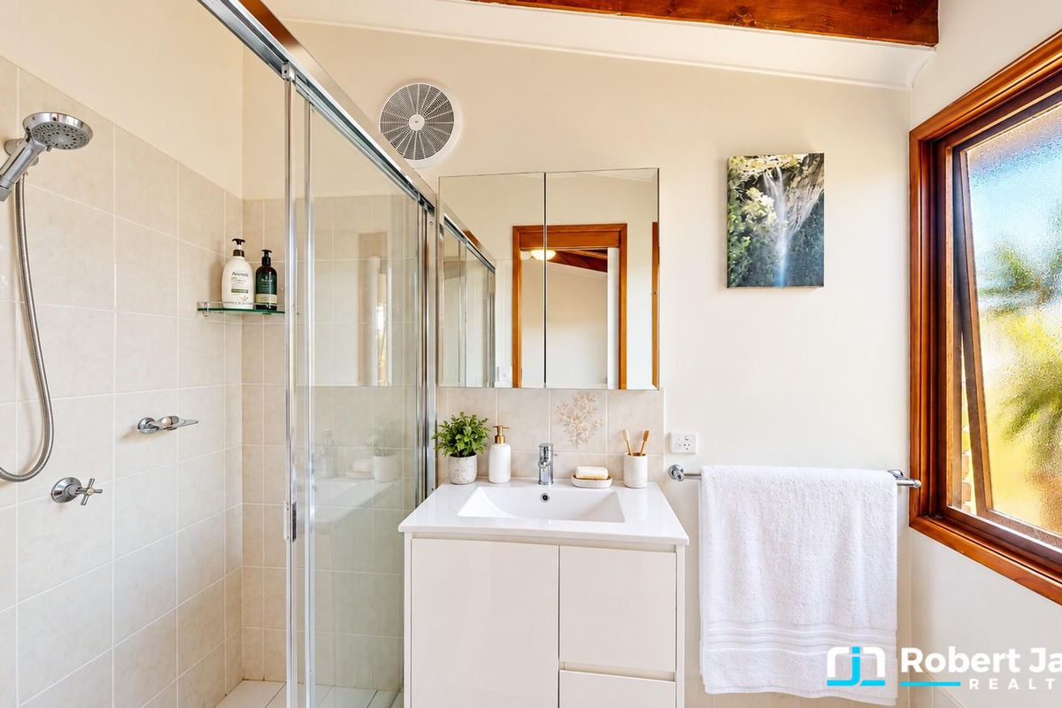 14 Cambuca Court, Tewantin