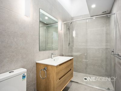 1 / 18 Parkes Street, Oak Flats