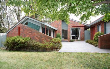 1 Young Street, Beaconsfield Upper