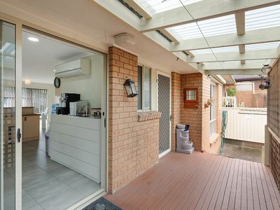 2 / 2 Yarrawood Avenue, Merimbula