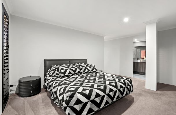 77 Avoca Chase , Baldivis