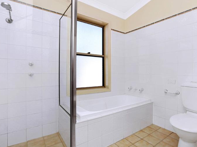 4 / 9-11 Hathern Street, Leichhardt