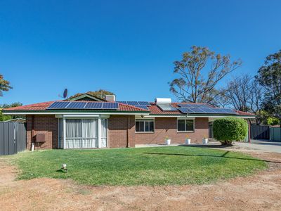 8 Napean Place, Armadale