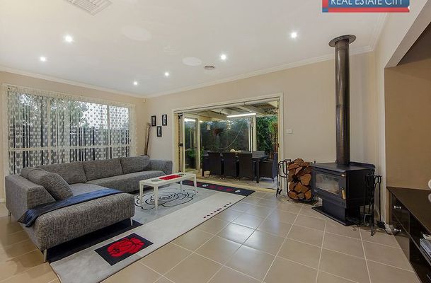 6 Wren Lane, Craigieburn