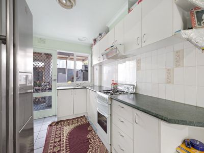 2 / 5 Rhoden Court, Dandenong North