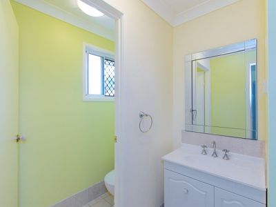 118 Burns Street, Fernvale