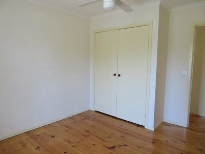 1 / 6 Malcolm Court, Mount Waverley