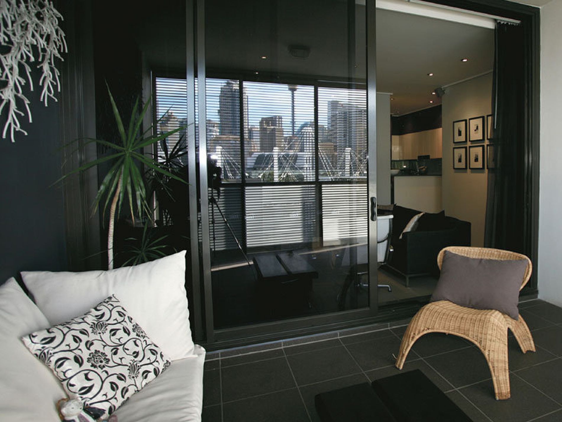 703 / 287 Pyrmont Street, Ultimo