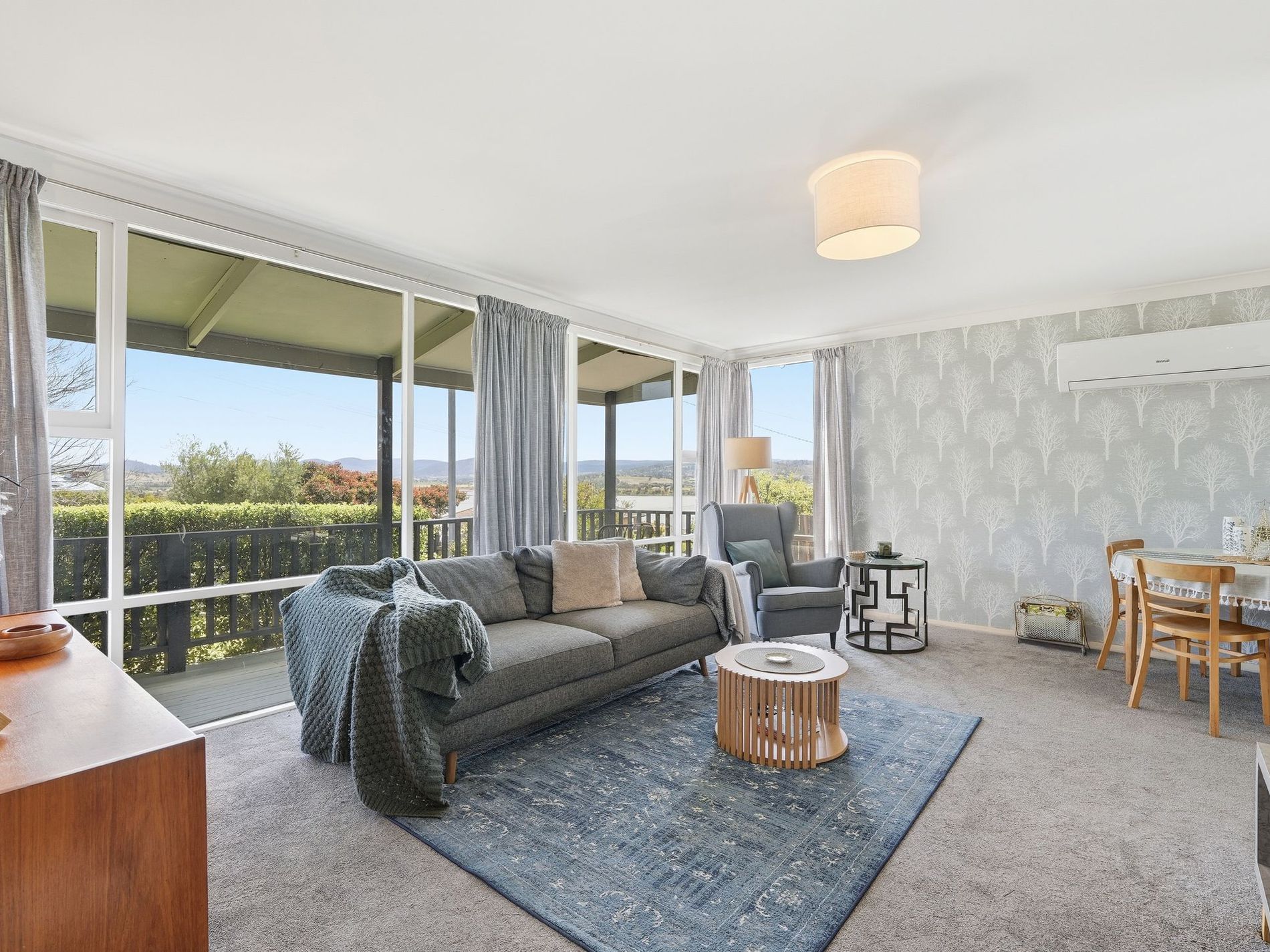 49 Bay Road, Midway Point