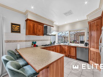 12 Milparinka Way, Berwick