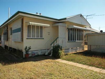 133 Cassowary street, Longreach