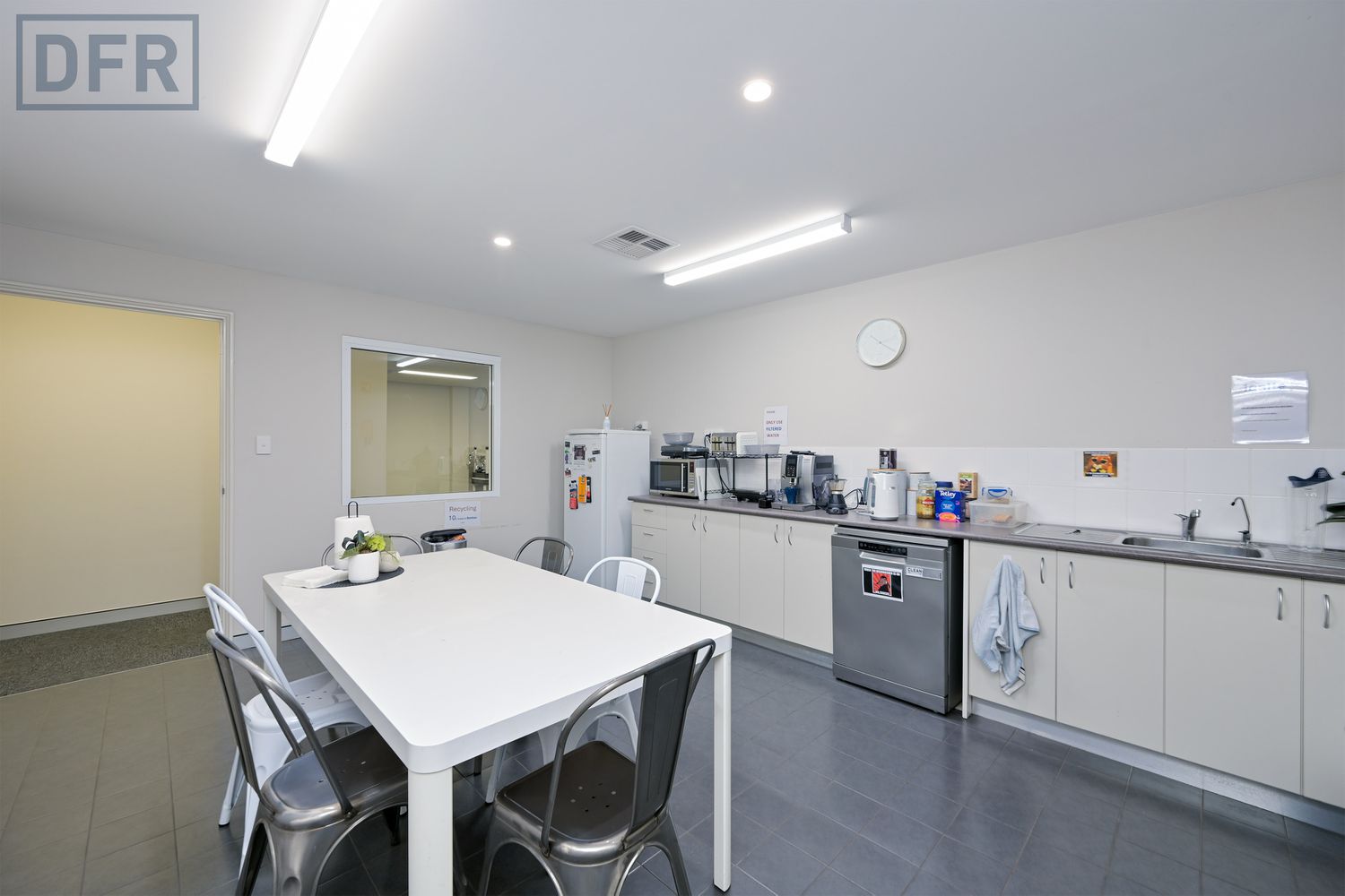 449 Yangebup Road, Cockburn Central