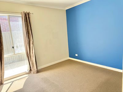 17 Lancewood Road, Manor Lakes