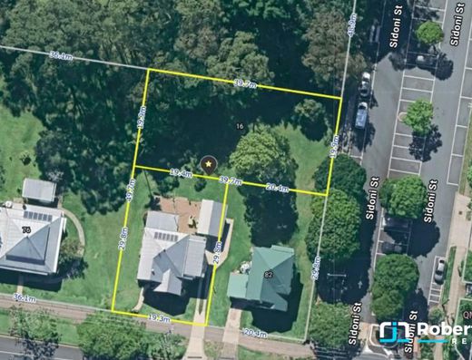 Rare 2,046m²* Development Holding in the Heart of Tewantin image 7
