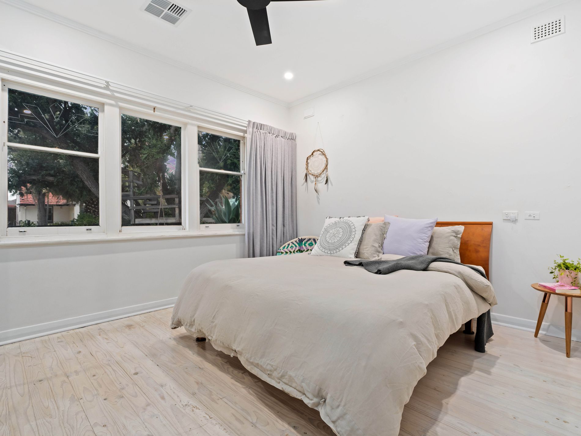 2 Warwick Avenue, North Brighton