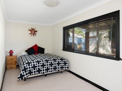 10 Lewis Street, Lamington