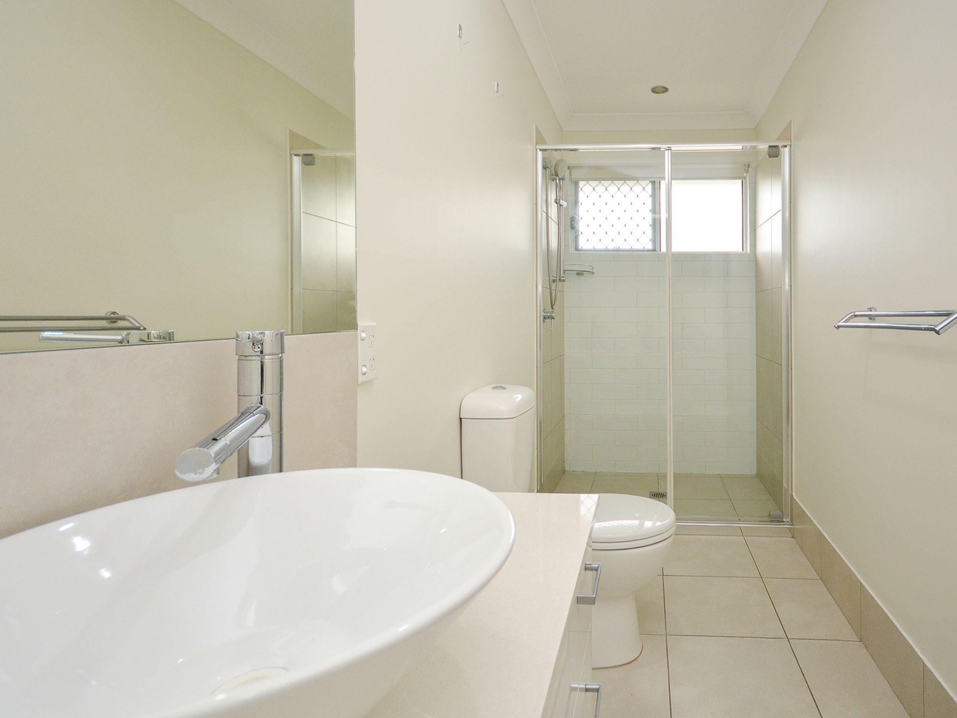 1 / 17 Faustina Close, Augustine Heights