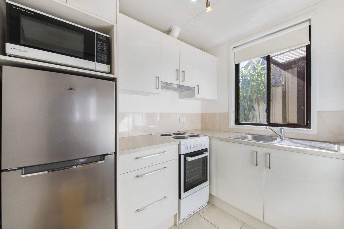 30A Dalgety Crescent, Green Point
