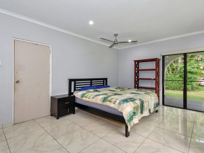 30 Draper Court , Howard Springs
