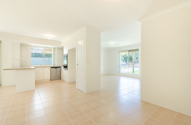 6 Coronata Drive, Warnbro