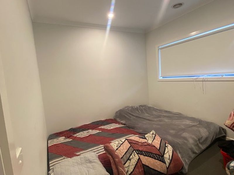 23 Chromite Circuit, Weir Views