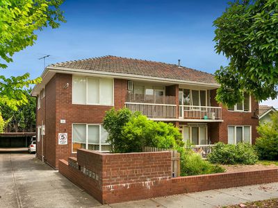 4 / 3 Yendon Road, Carnegie