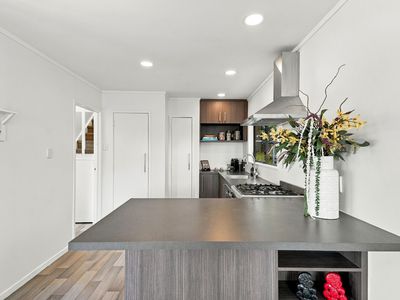 1/96 Alton Avenue, Hillcrest