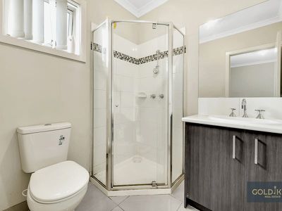 215 Bethany Road, Tarneit