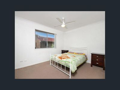 12 / 45-47 Defiance Road, Woodridge