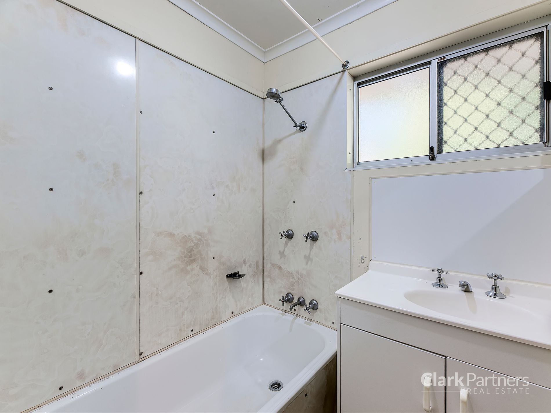 37 Nightingale Drive, Lawnton