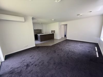 8 / 9 Burnett Street, Sebastopol