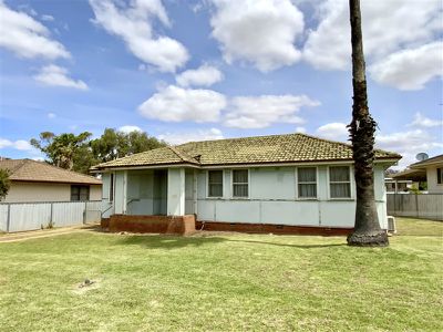 34 Scrivener Street, Forbes