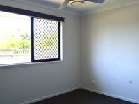 24 Walker Circuit, Undullah