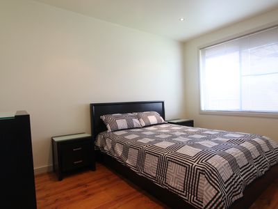 1 / 9 Moore Avenue, Clayton South