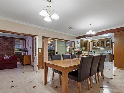 119 Chichester Drive, Taylors Lakes
