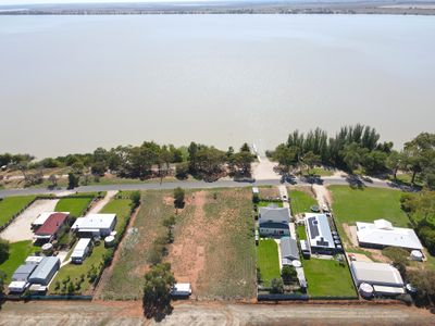 384 Gorton Drive, Mystic Park