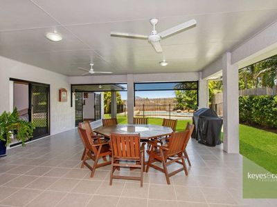 8 Adrian Rise, Mount Louisa