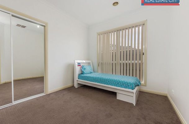 47 Rio Grande Drive, Roxburgh Park