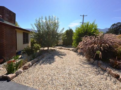 15 Roper Street , Mount Beauty