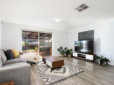 98 Baningan Avenue, Success