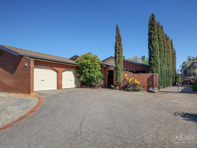16 DIAMOND DRIVE, Wodonga