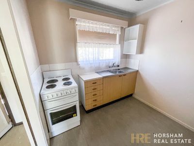 5 Shalom Place, Horsham