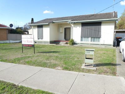 36 Sinclair Cres, Seymour