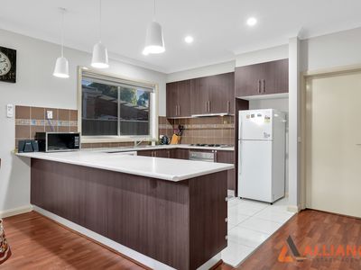 5 Cragside Place, Deer Park