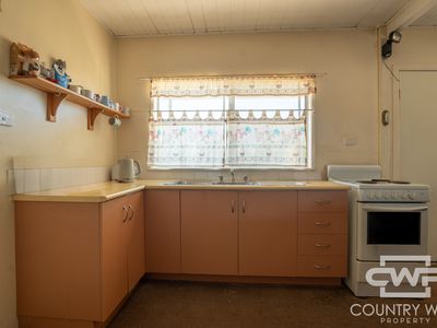 50 Severn River Road, Dundee