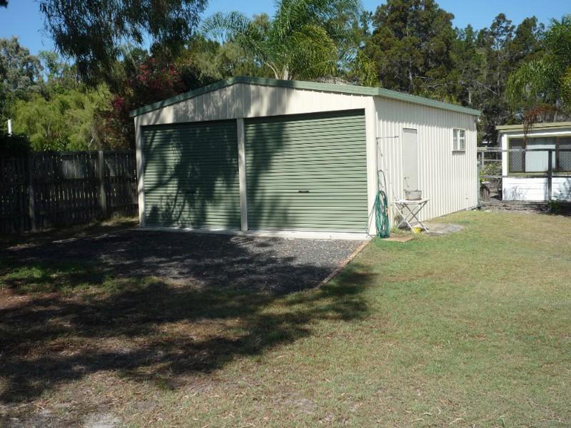 40 First Avenue, Woodgate